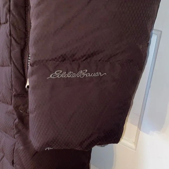 Eddie Bauer Women's Dark Quilted DOWN Puffer Jacket - Picture 5 of 9
